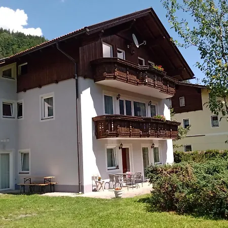Haus Edelweiss Moelltal Apartament *