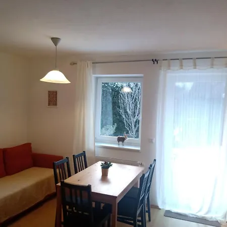 Haus Edelweiss Moelltal