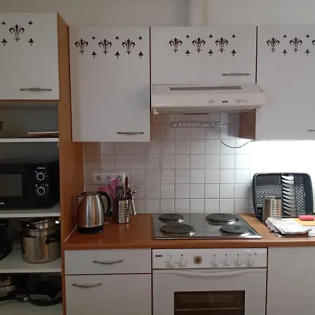 Haus Edelweiss Moelltal Апартаменты Флаттах