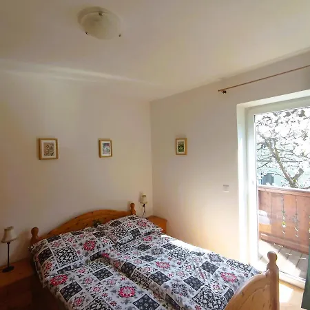 Haus Edelweiss Moelltal Апартаменты *