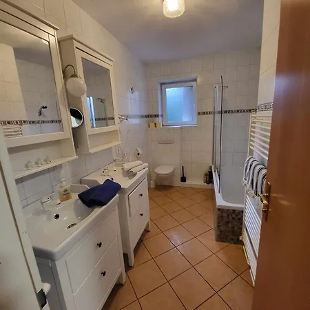 Haus Edelweiss Moelltal * Флаттах