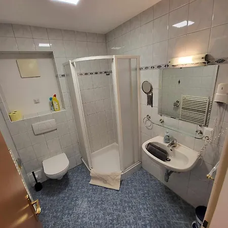 Haus Edelweiss Moelltal Апартаменты