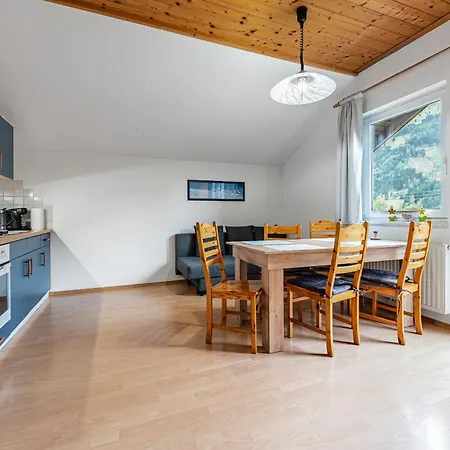 Haus Edelweiss Moelltal Appartamento Flattach