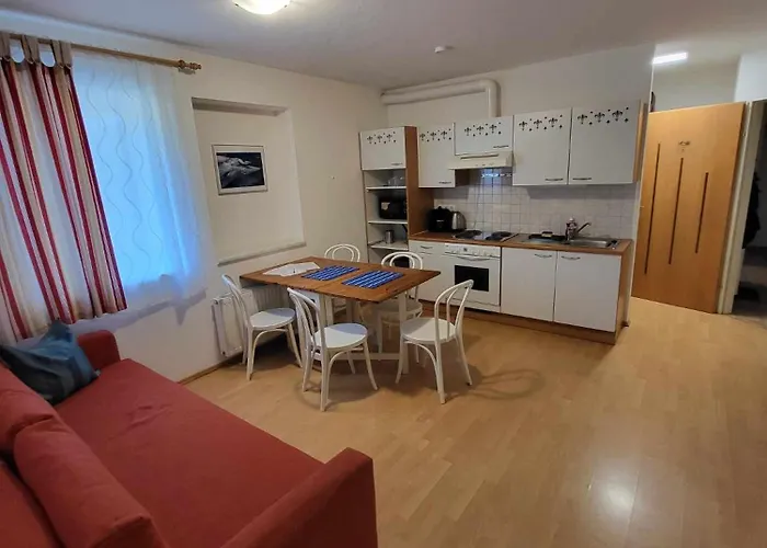 Haus Edelweiss Moelltal Apartment *